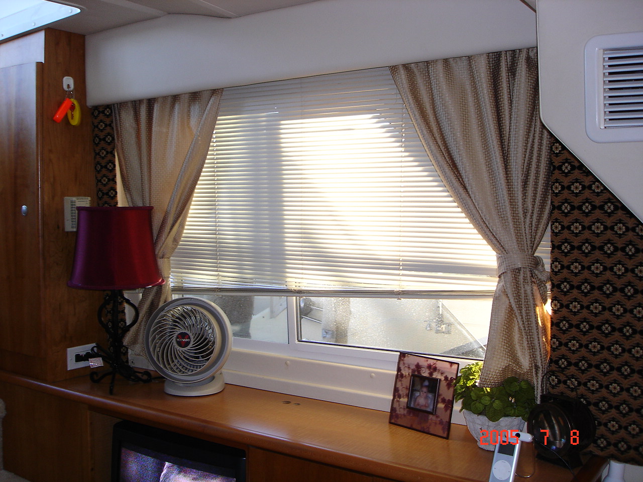 interiorwindow.jpg